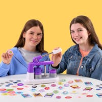 Giftie Badge Maker – gör egna pins att bära och ge bort