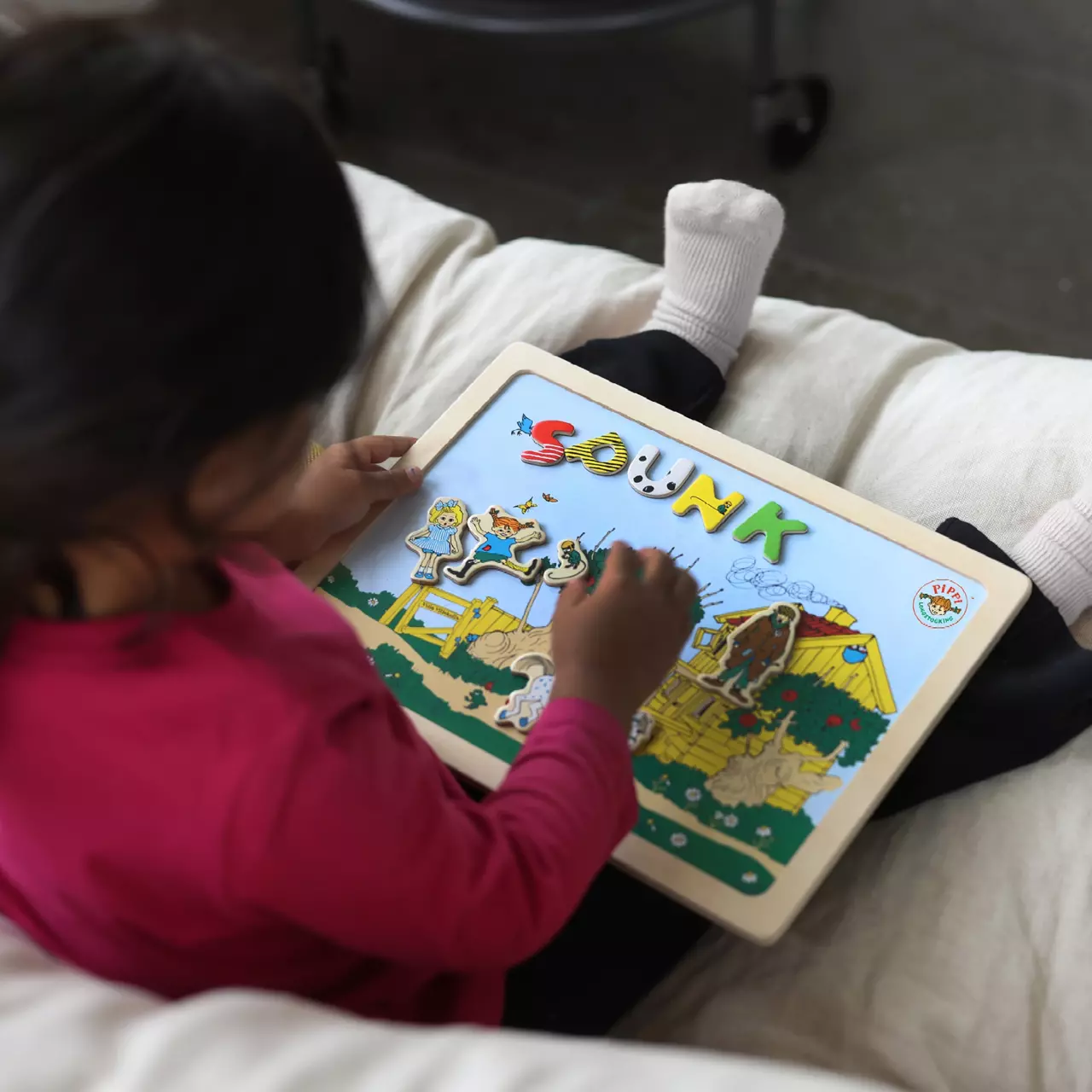 Pippi Magnetic Board