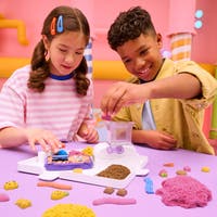 Kinetic Sand Sweet Station