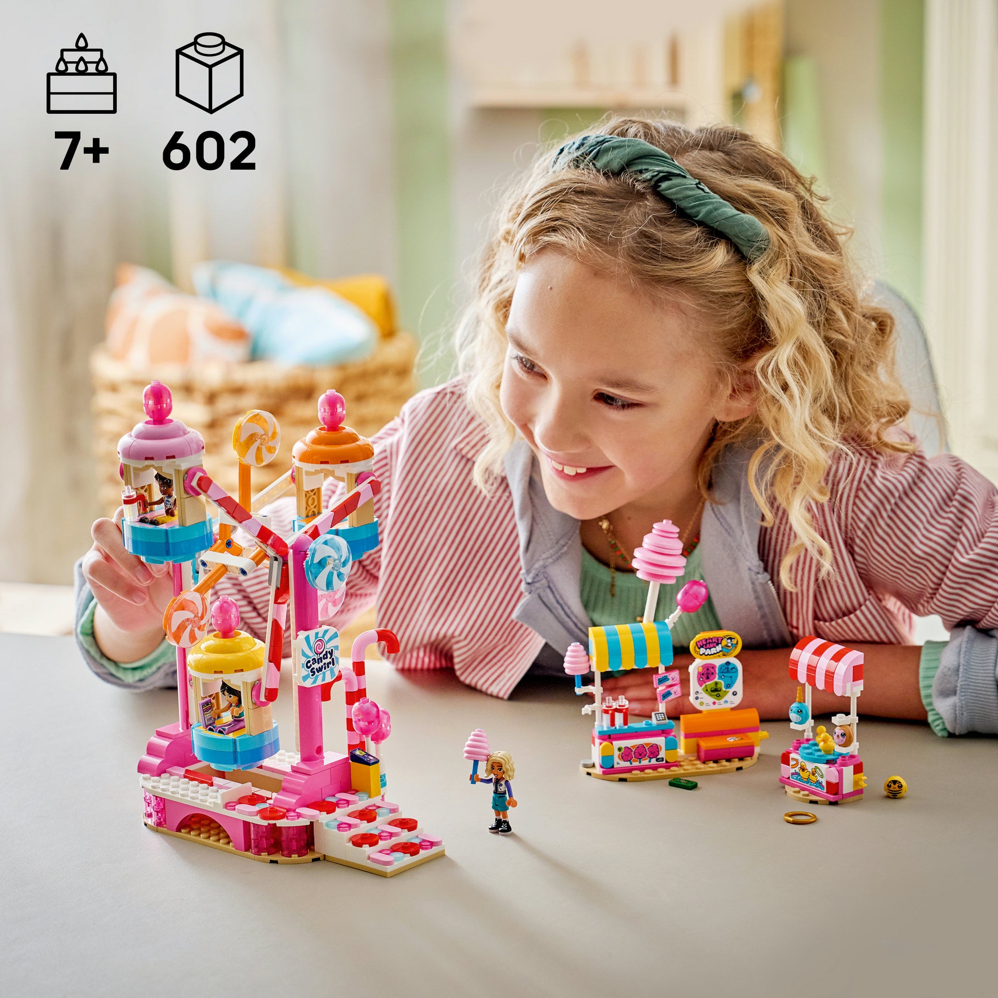 LEGO® Friends Pariserhjul med godis- och cupcaketema 42700
