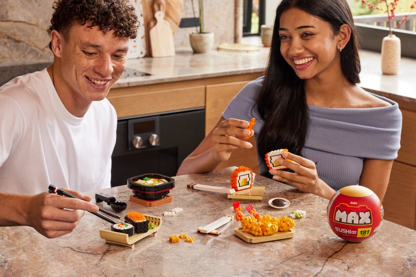 ZURU MAX Build More Premium Sushi Bar Collection (California Roll)