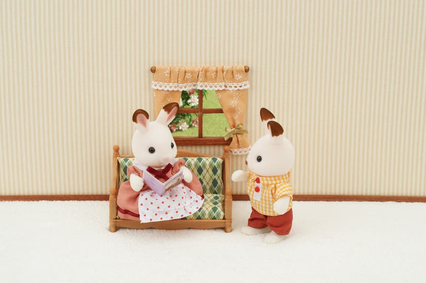 Sylvanian Families - Soffgrupp med TV set