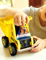 Hape Hauler Tippbil för småbarn