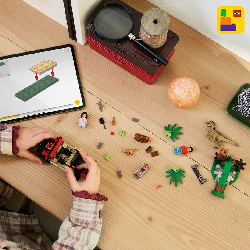 LEGO Jurassic World 76972, Terrängflykt med raptor