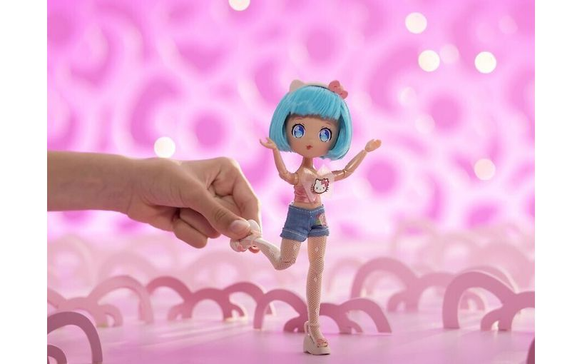 Hello Kitty Manga Docka Pretty Pink