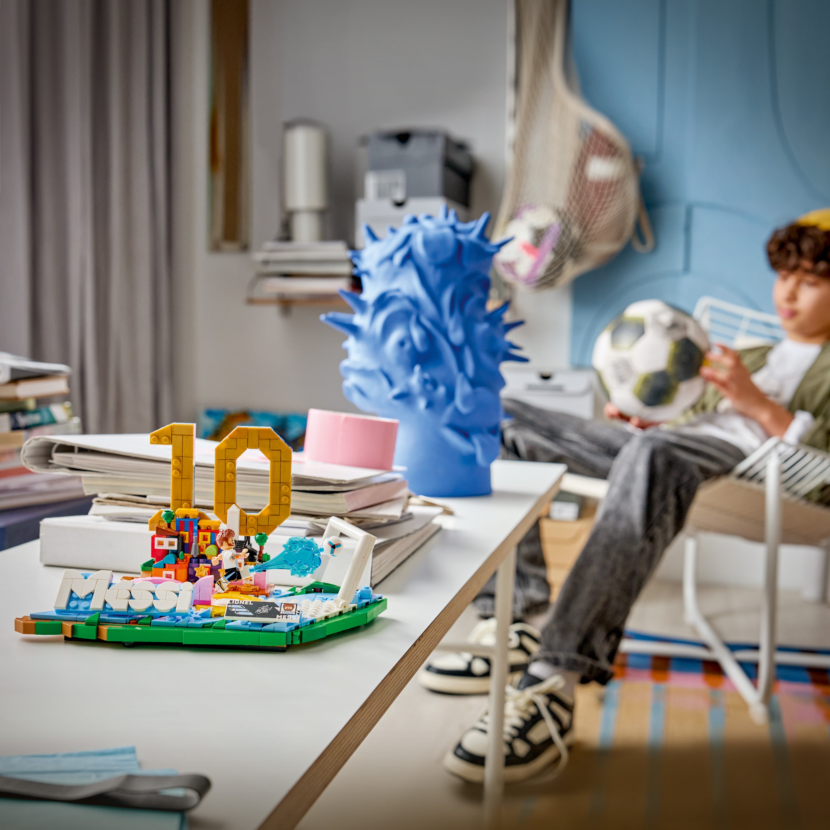 LEGO® Editions Lionel Messi – fotbollshöjdpunkter 43011