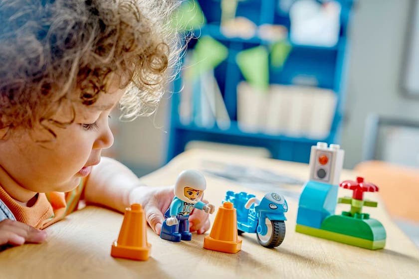 LEGO® DUPLO® Town Blå polismotorcykel 10471