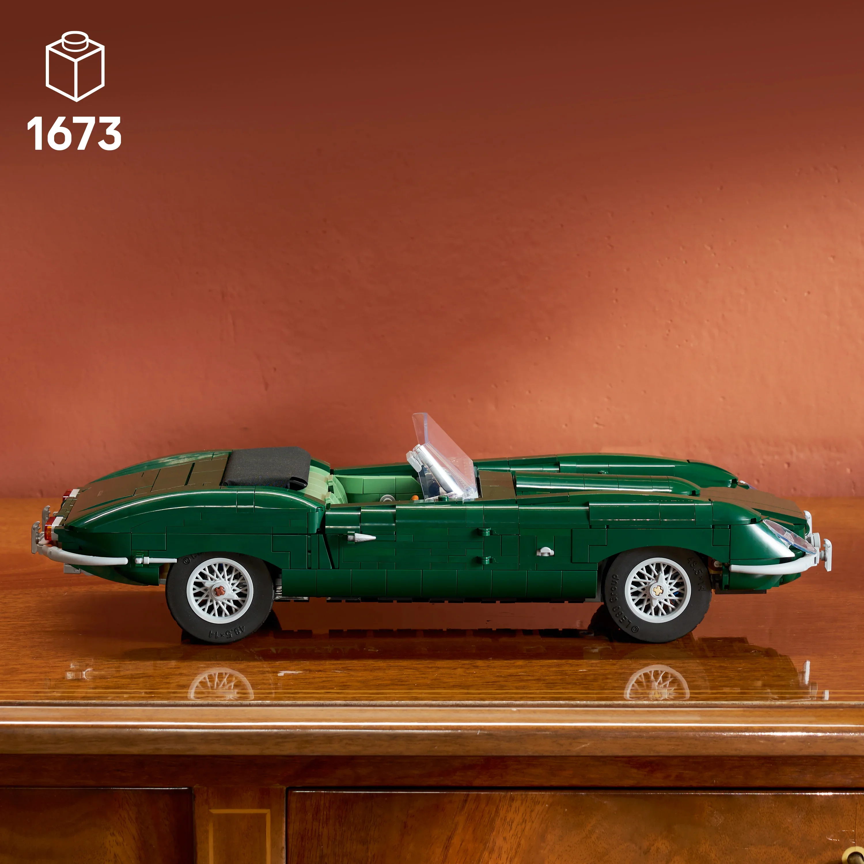 LEGO® Icons Jaguar E-Type 11381