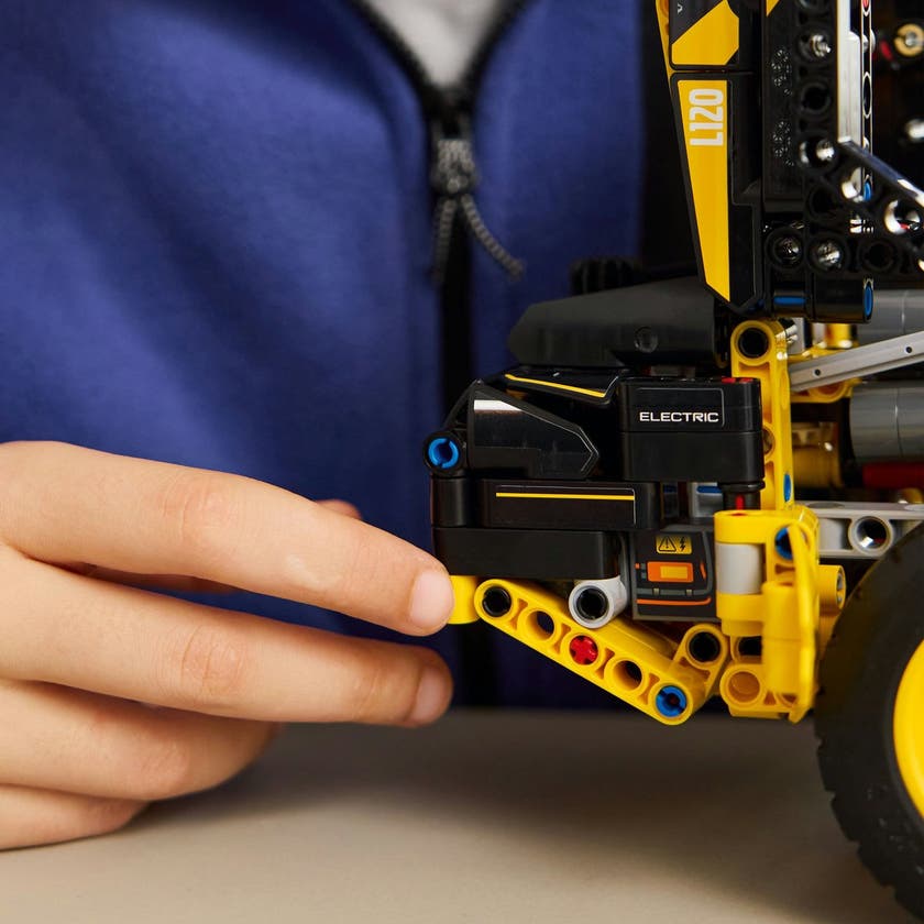 LEGO Technic 42209, Volvo L120 eldriven hjullastare