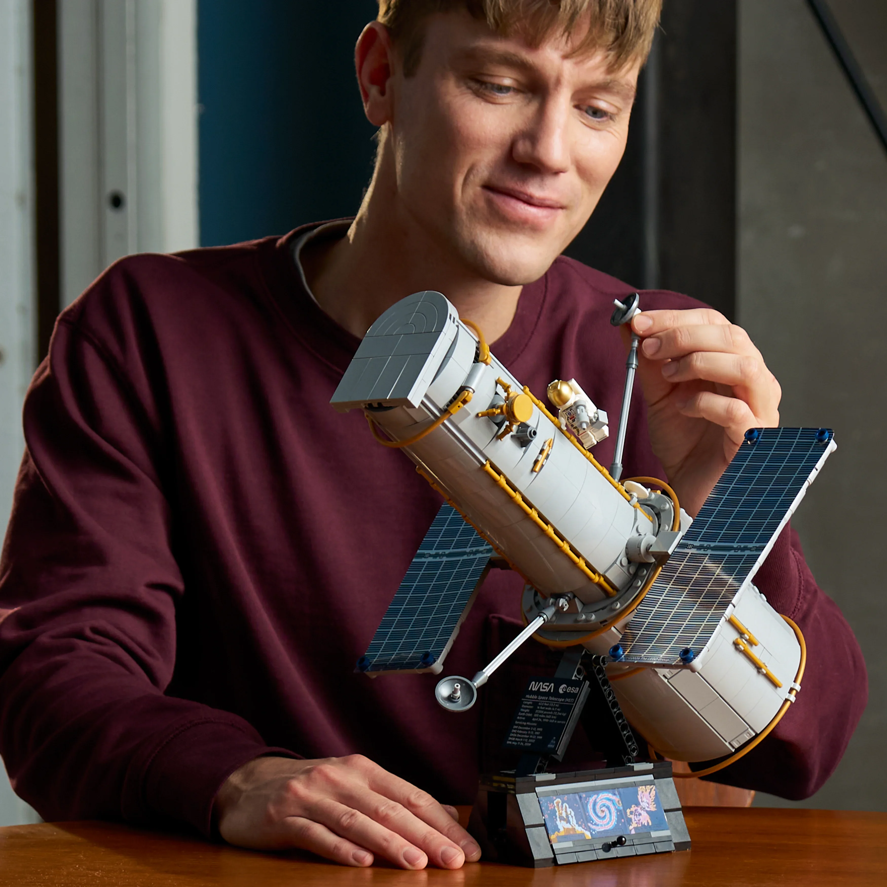 LEGO® Icons Rymdteleskopet Hubble 11382