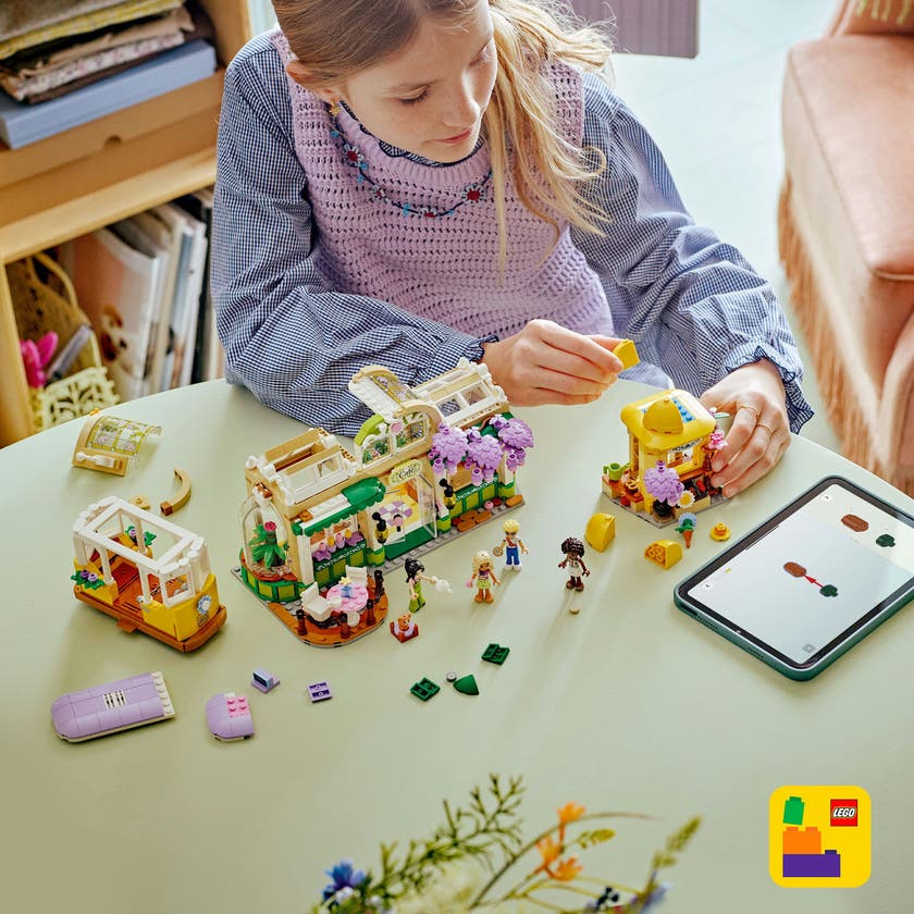 LEGO Friends 42671, Växtkafé & blomsteraffär