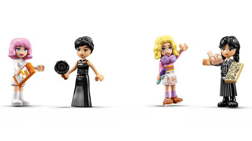 LEGO® Wednesday: Wednesday & Enids korridorsrum Gåvoset 76781