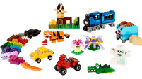 LEGO Classic 10696, Fantasiklosslåda mellan