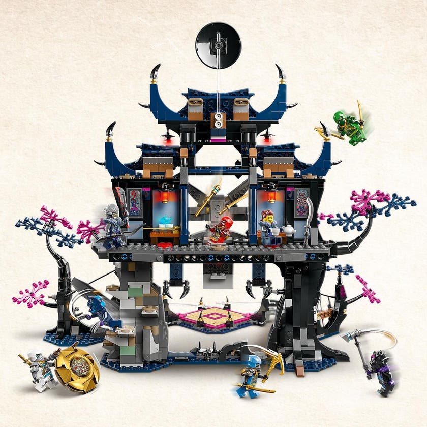 LEGO NINJAGO 71813, Vargmaskernas skuggdojo
