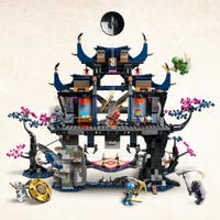 LEGO NINJAGO 71813, Vargmaskernas skuggdojo