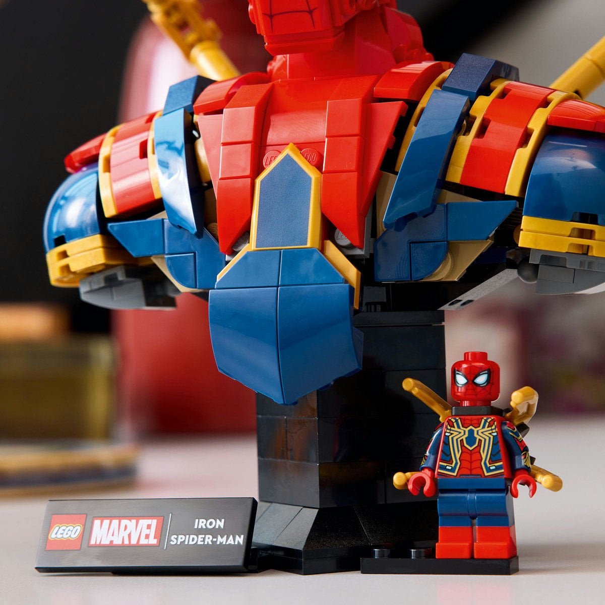 LEGO Super Heroes 76326, Iron Spider-Man – byst