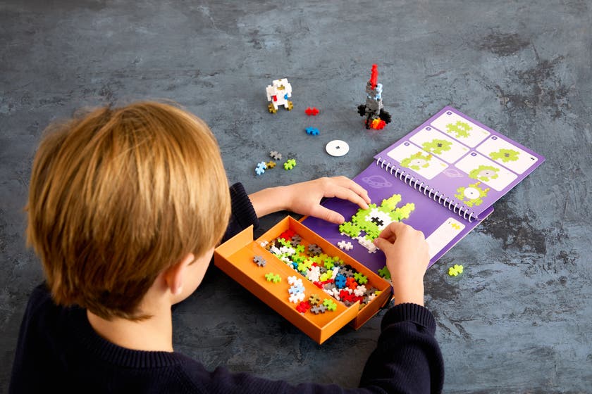 Plus-Plus Activity Pad – Space