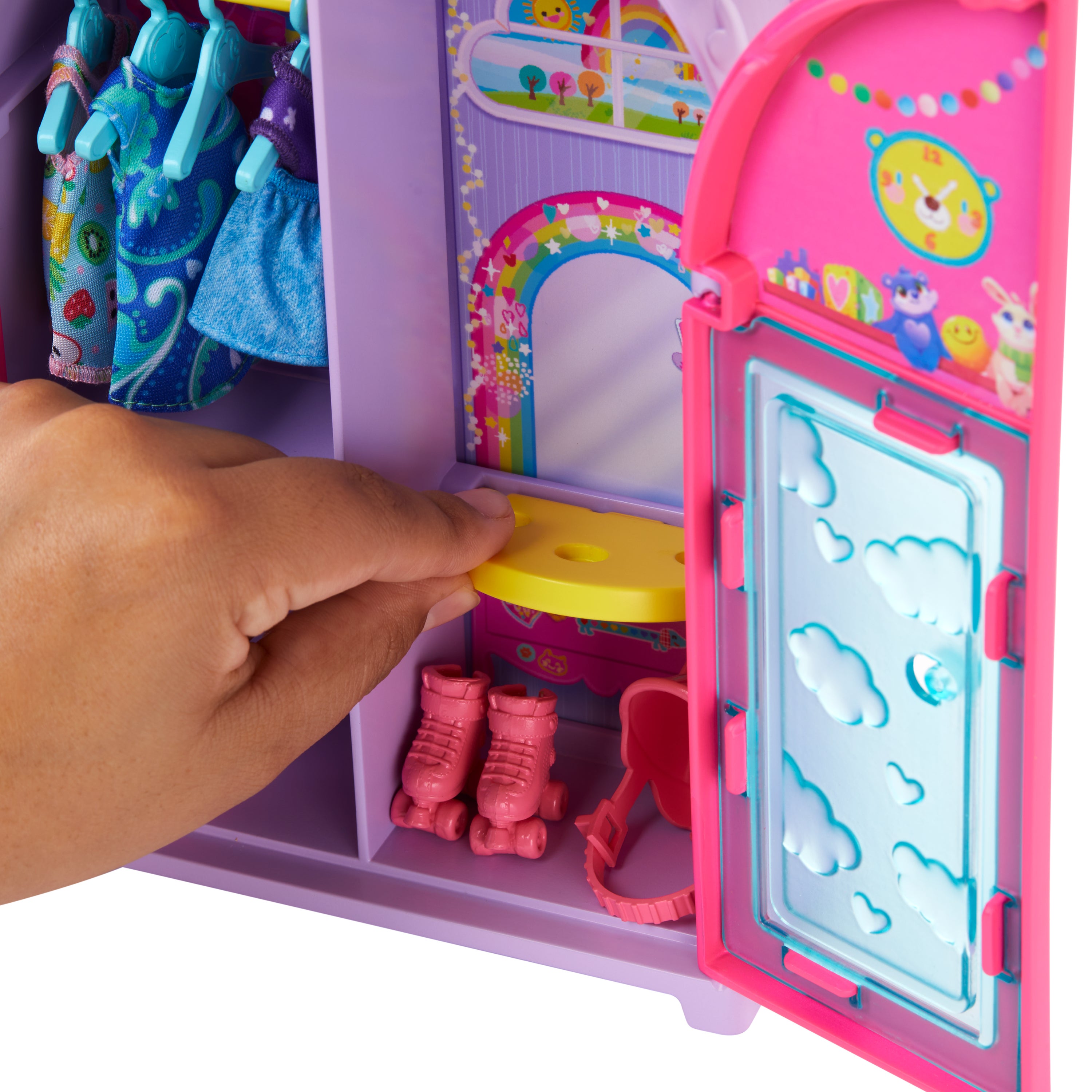 Barbie Chelsea-docka med garderob – lekset med kläder och accessoarer