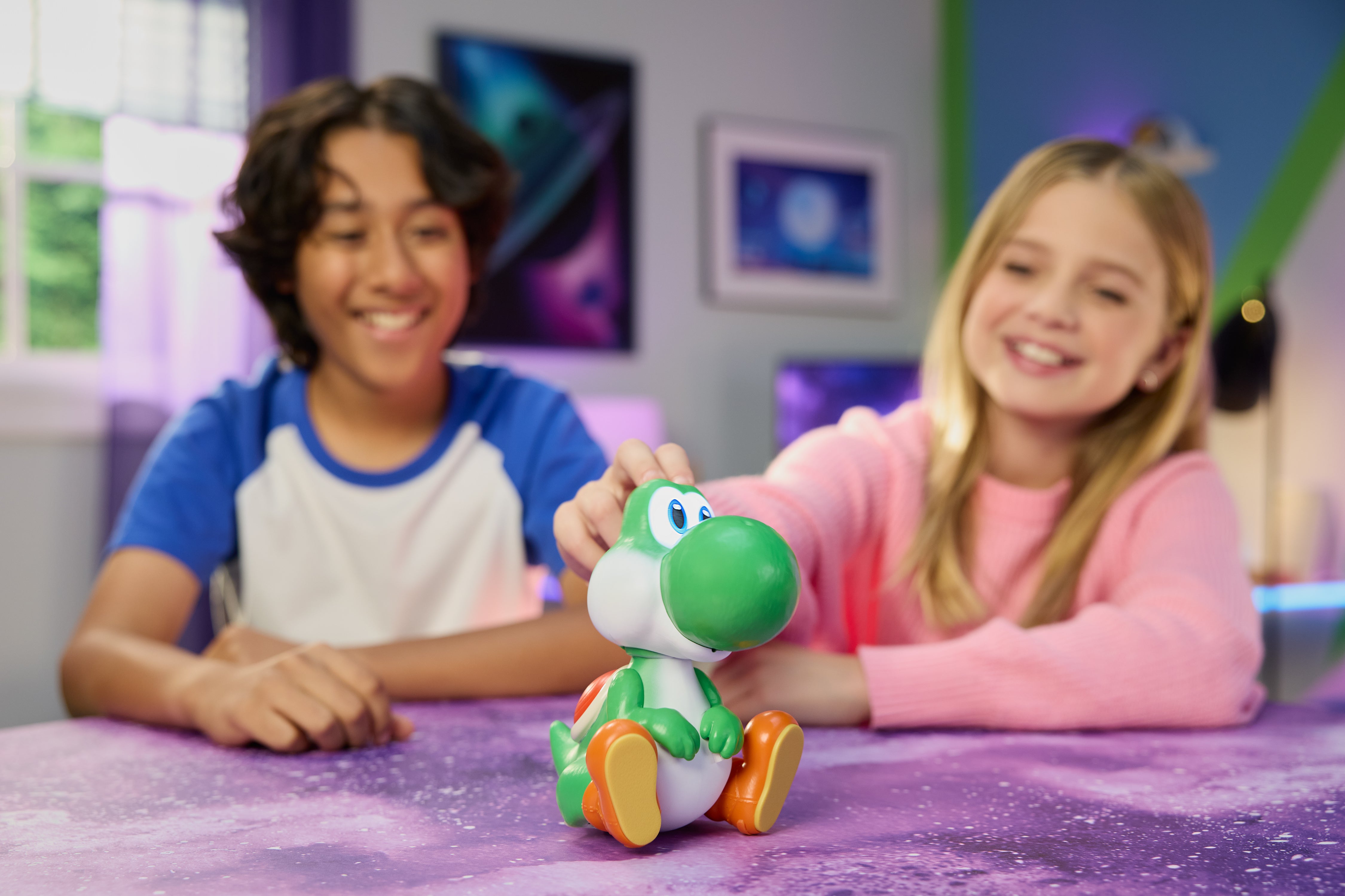 Nintendo Super Mario Hatchin Interactive Yoshi