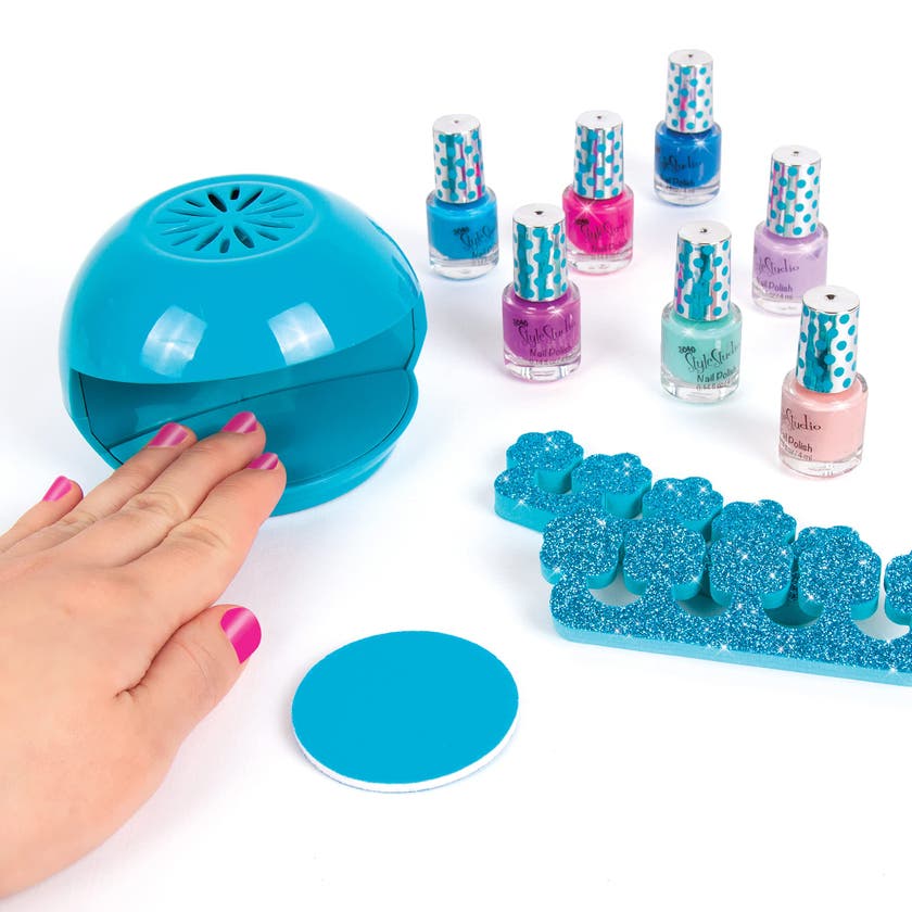 Make it Real, Nail Studio Set