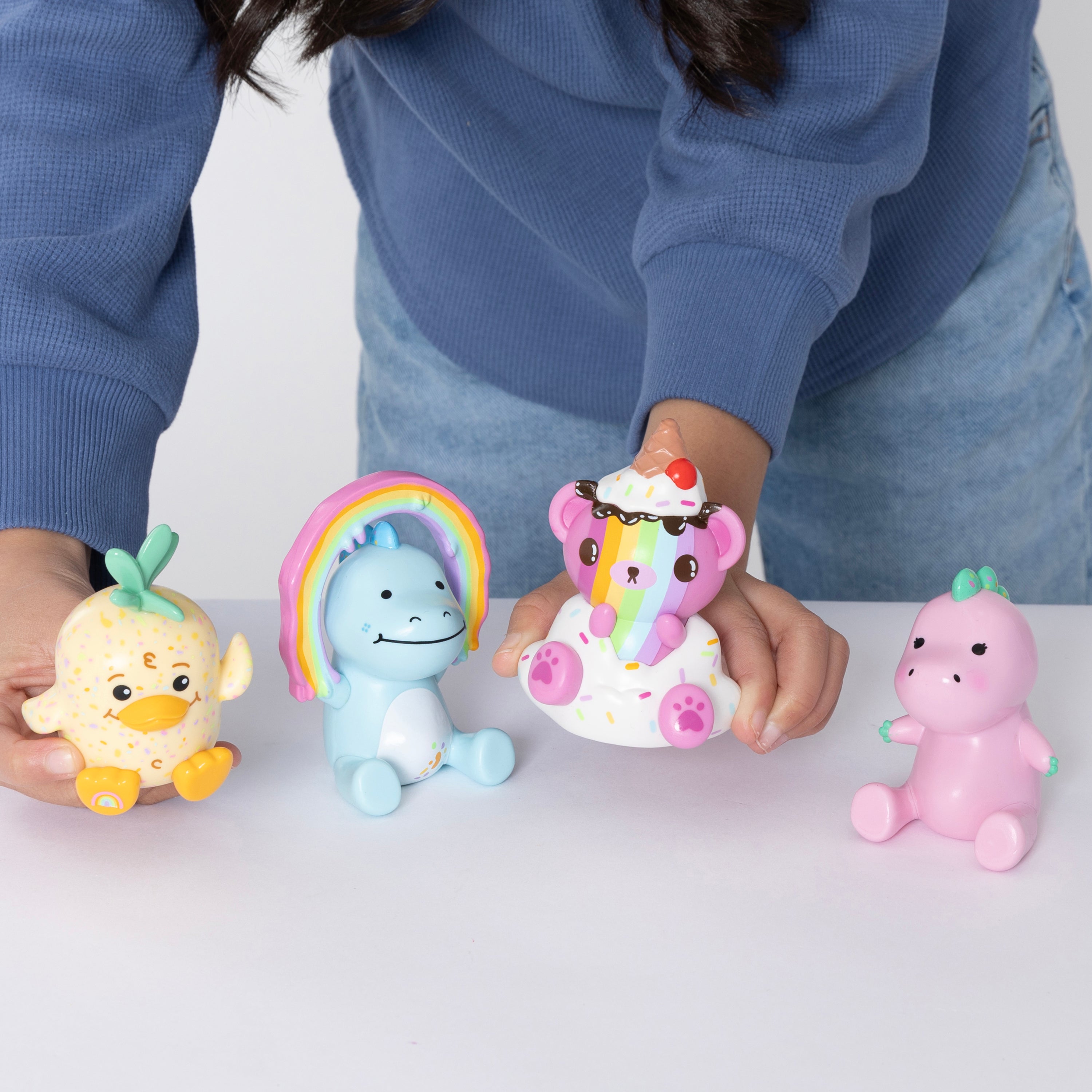 Moriah Elisabeth, Mystery Figures S2