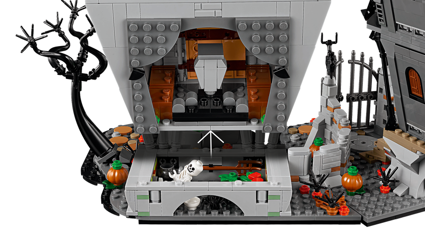 LEGO® Ideas The Nightmare Before Christmas Dioramaset 21351