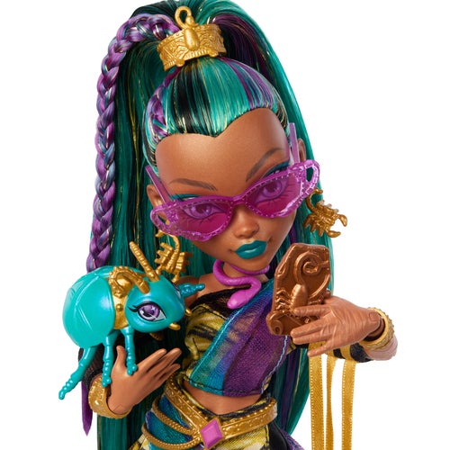 Monster High Nefera docka