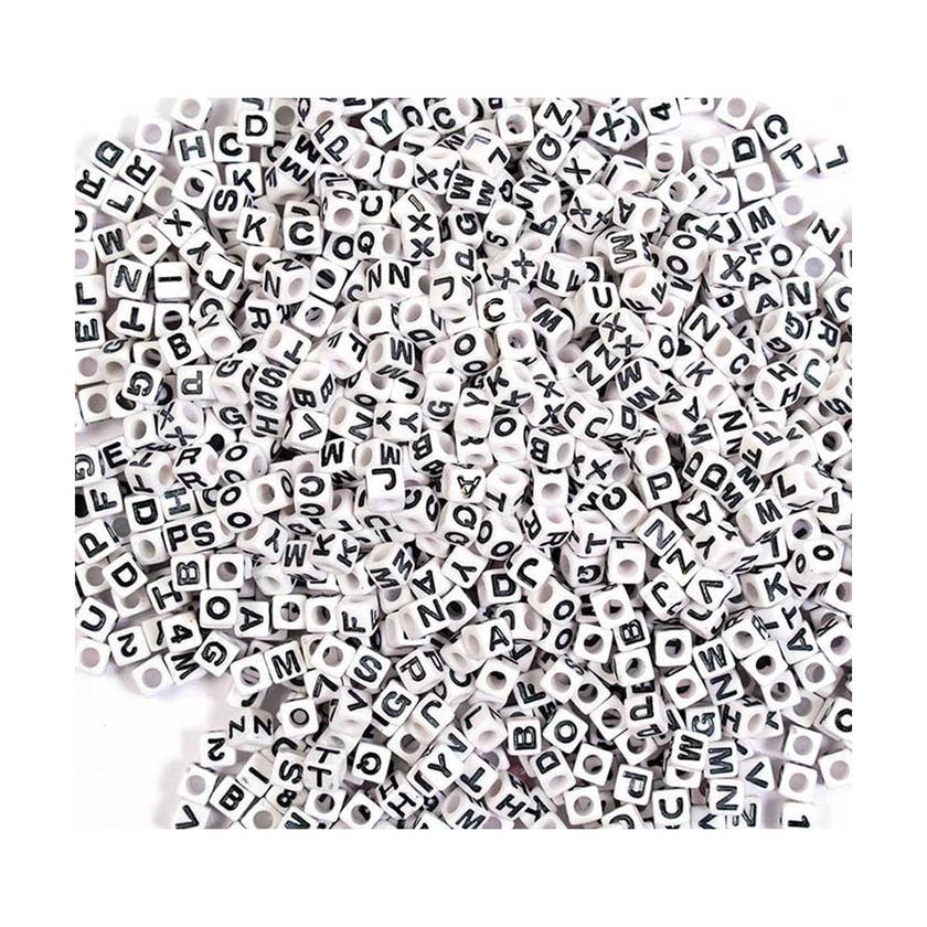 Pärlburk vita bokstäver