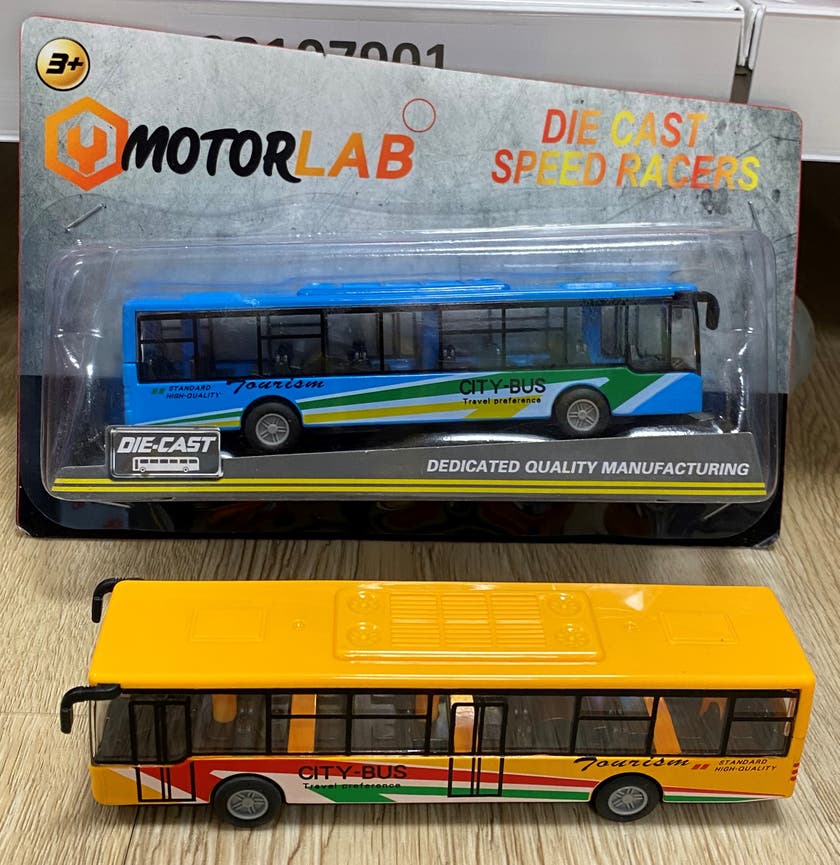 Rapid Speed, Buss