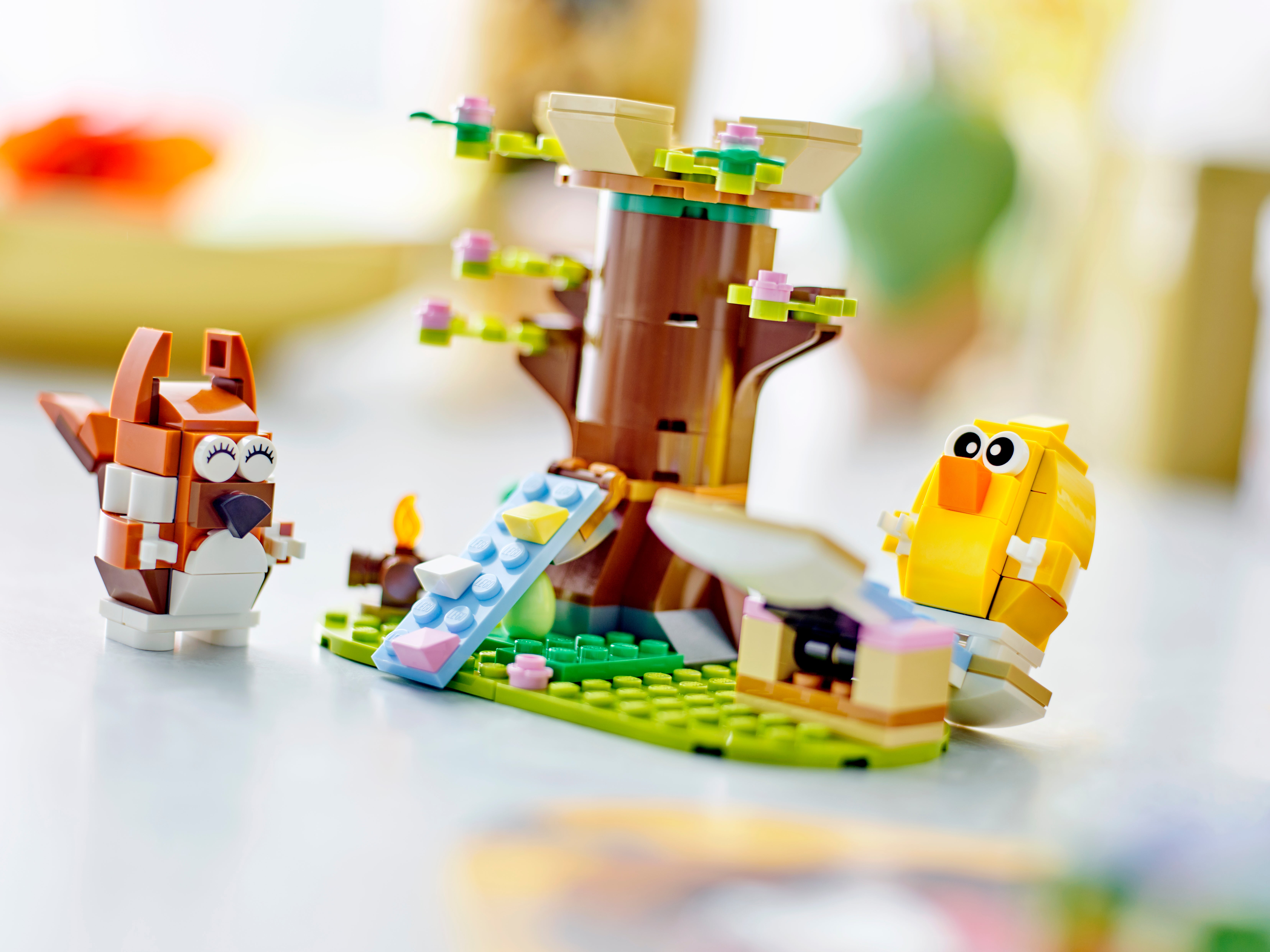 LEGO® Vårlig djurlekplats Lekset med fågel och ekorre 40709