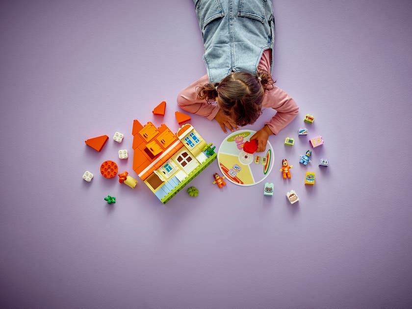 LEGO® DUPLO® Blueys hus med memoryspel Interaktiv leksak 10459