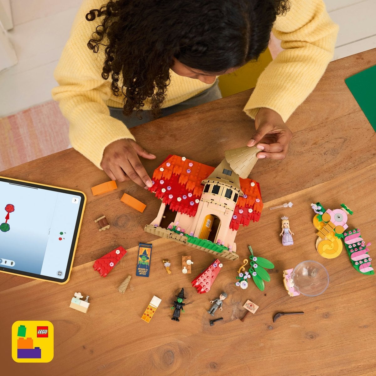 LEGO Wicked 75690, Glinda &  Elphaba besöker Munchkinland