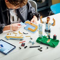 LEGO® Editions Lionel Messi – fotbollslegend Set 43015