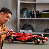 LEGO Technic 42207, Ferrari SF-24 F1 Car
