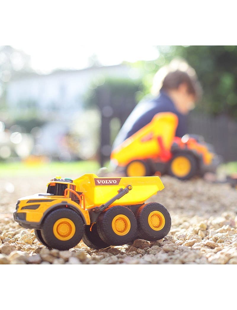 Dickie Toys Volvo Dumper 23 cm med ljus och ljud