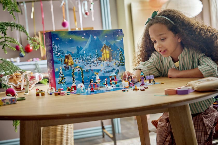 LEGO® Friends Adventskalender 2026 42698
