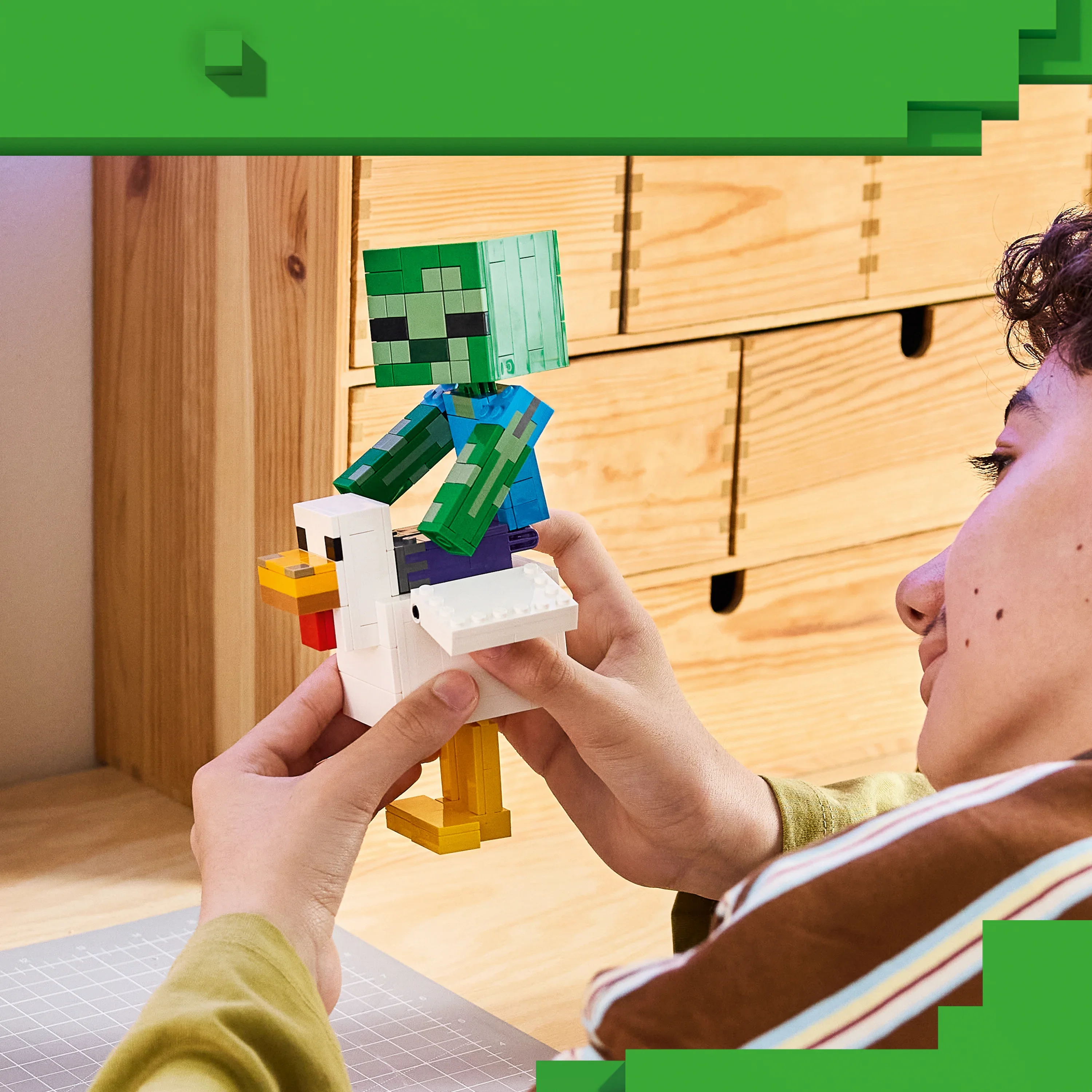 LEGO® Minecraft Hönsryttare 21582