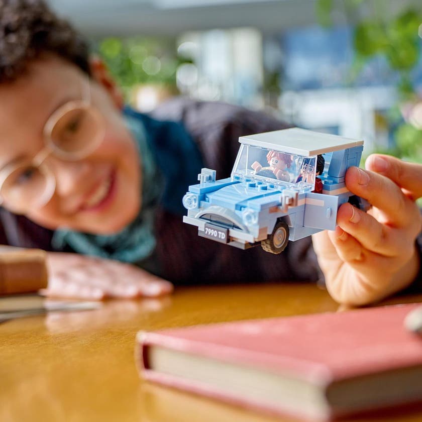 LEGO 76424, Flygande Ford Anglia