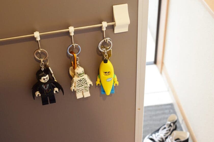 BANANA GUY Key Light: key chain with LED light