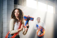 XSHOT Insanity Manic Blaster med 24 pilar