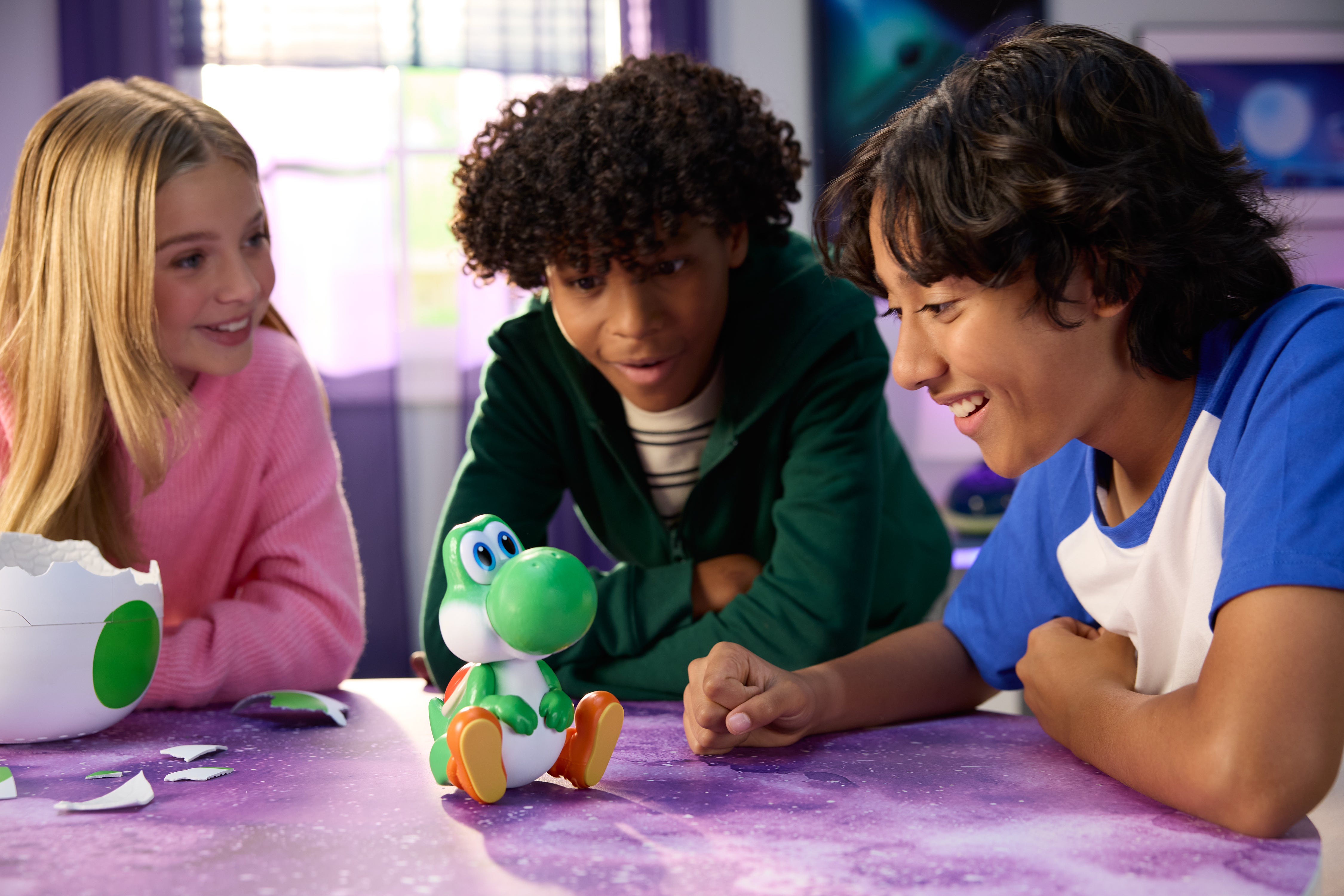 Nintendo Super Mario Hatchin Interactive Yoshi