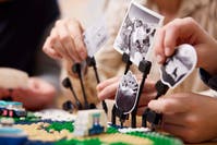 Reseminnen LEGO® Reseminnen Bygg- och lekset med världskarta 41838