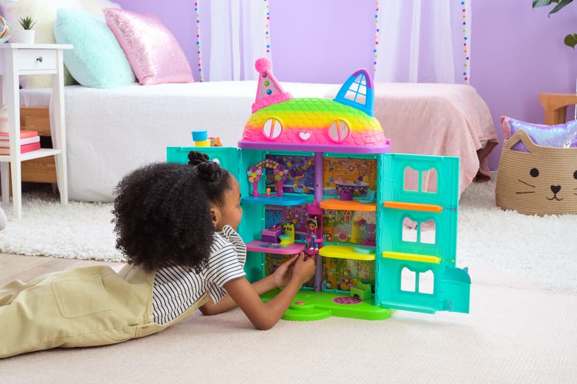 Gabbys Dockskåp – Celebration Purrfect Dockhus (Lekset)