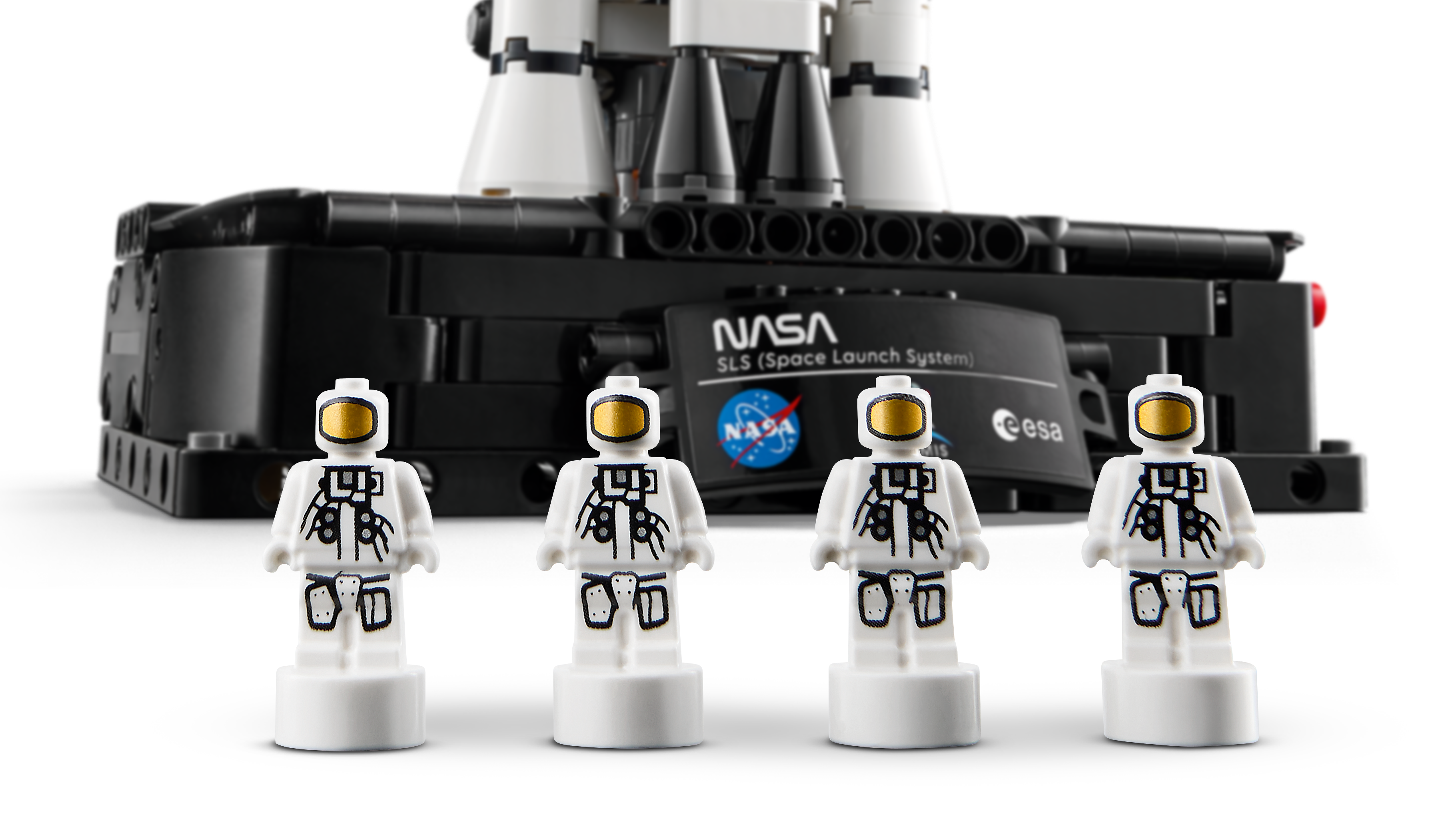 LEGO® Technic NASA Artemis Space Launch System raket 42221