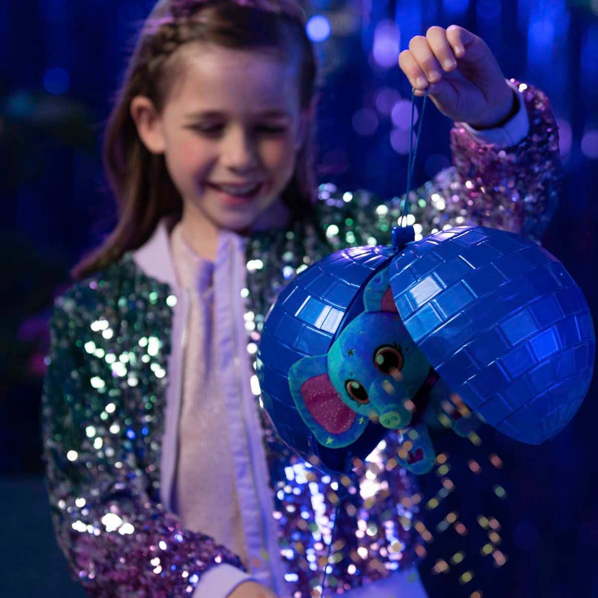 Party Pets, Disco Ball