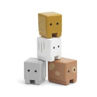 Micki, Djurset 11 St