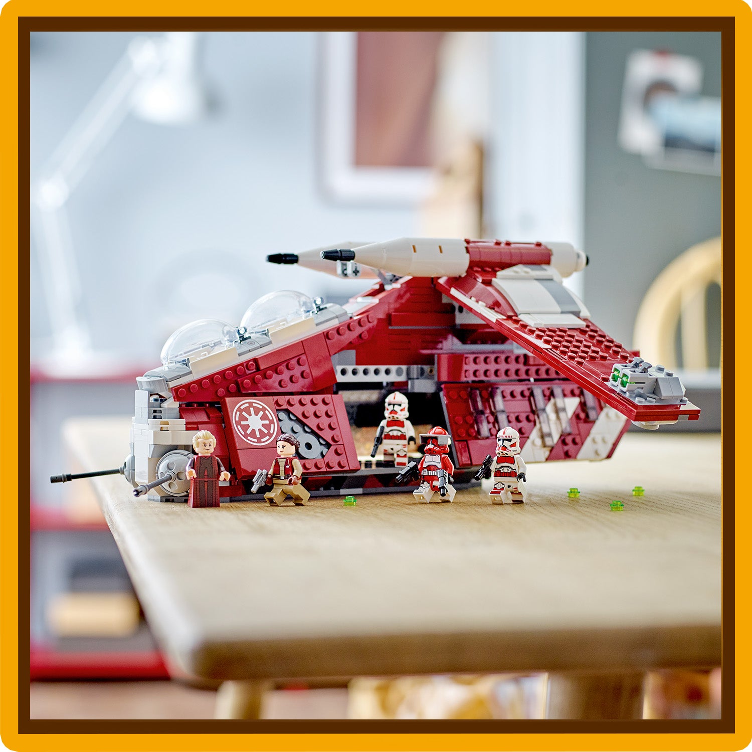 LEGO® Star Wars™ Coruscant Guard Gunship™ 75354