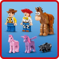 LEGO® | Disney and Pixar Toy Story 5 Blazes hästranch 43304