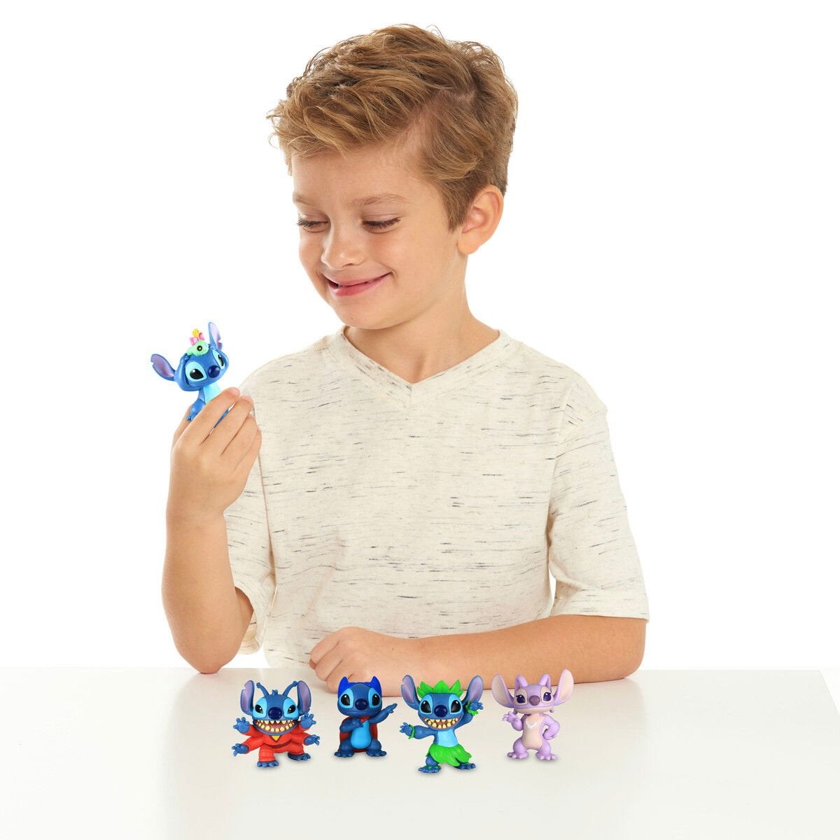 Disney Stitch, Collector Figure 7,5 Cm