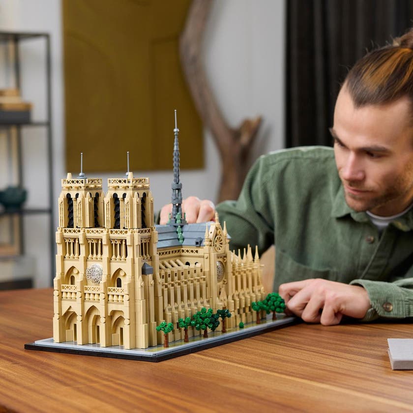 LEGO Architecture 21061, Notre-Dame de Paris